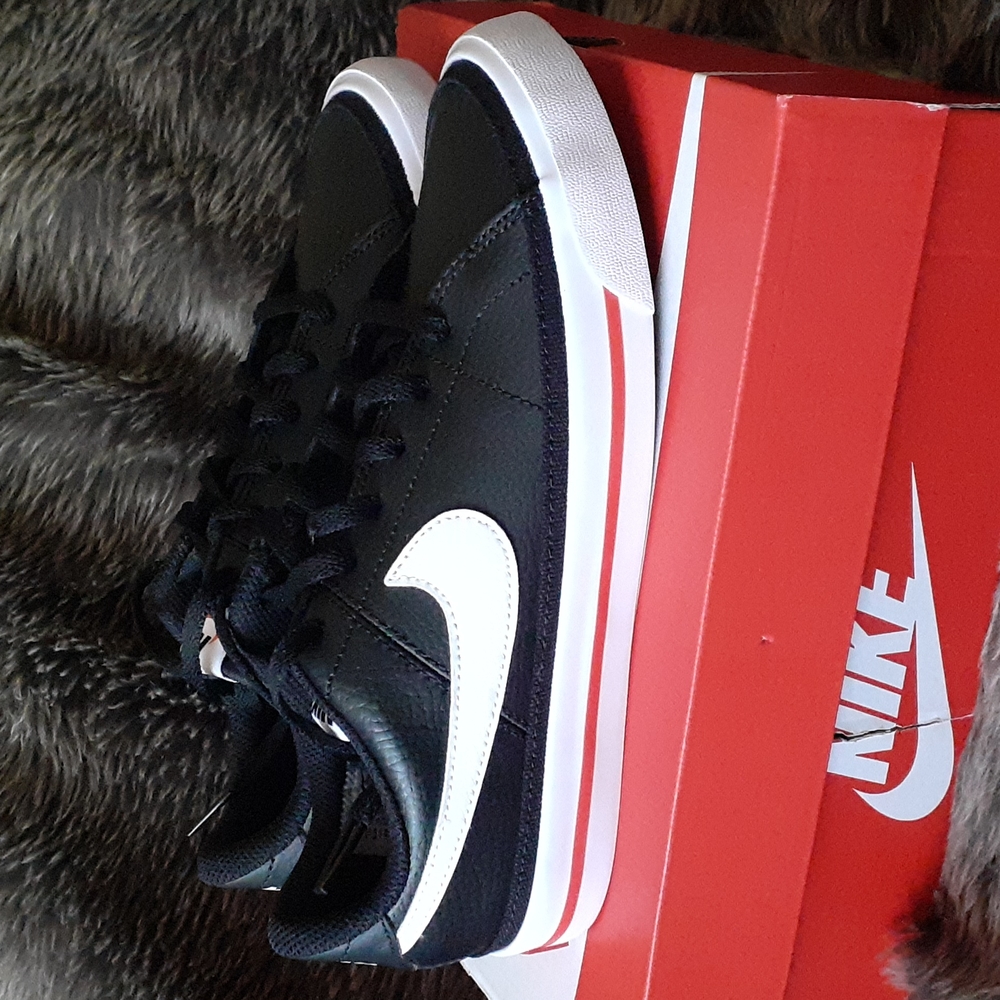 Boy's Nike
